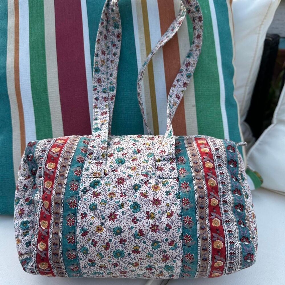 2 Ducks.  Adorable Floral patterned quilt material bag. floral